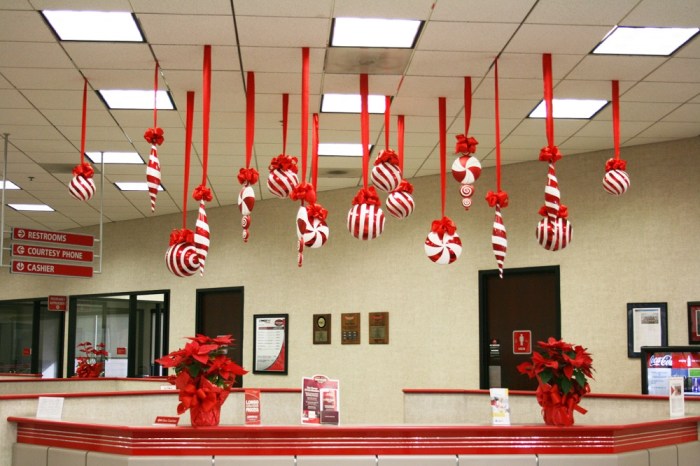 Christmas decor for office