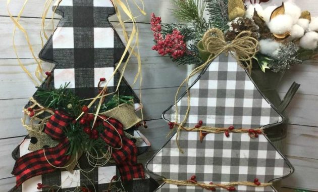 DIY Christmas Dollar Tree Festive Crafts on a Budget