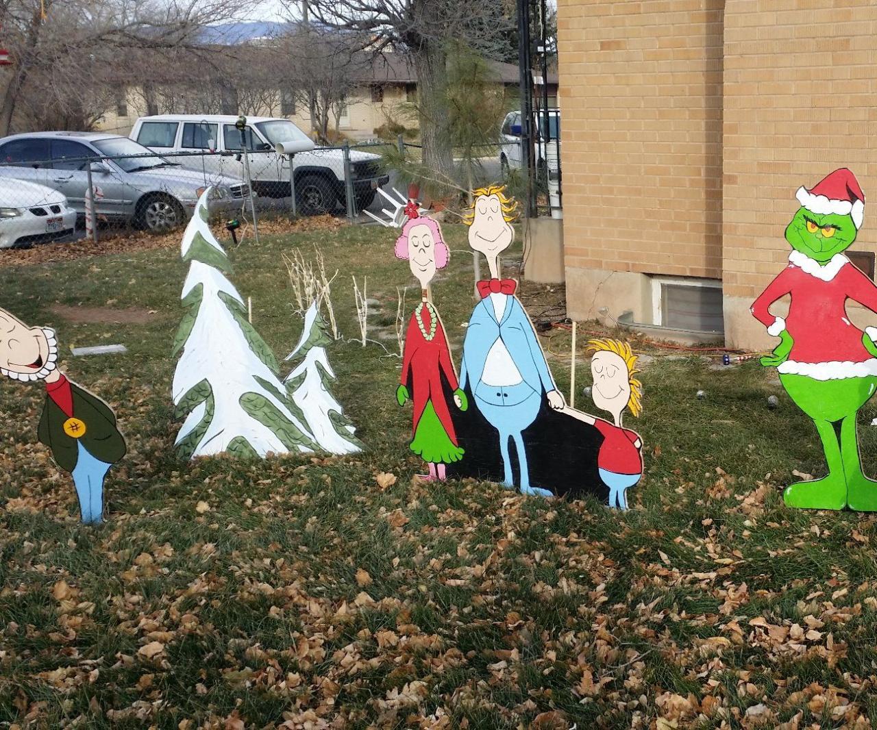 Diy plywood christmas yard decorations