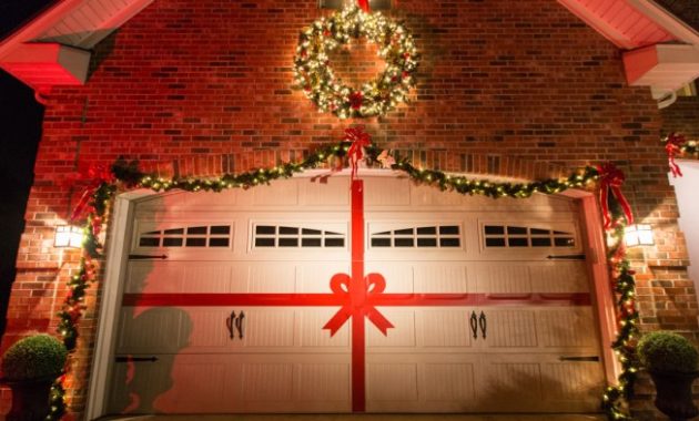 Garage Door Christmas Decor Festive Ideas