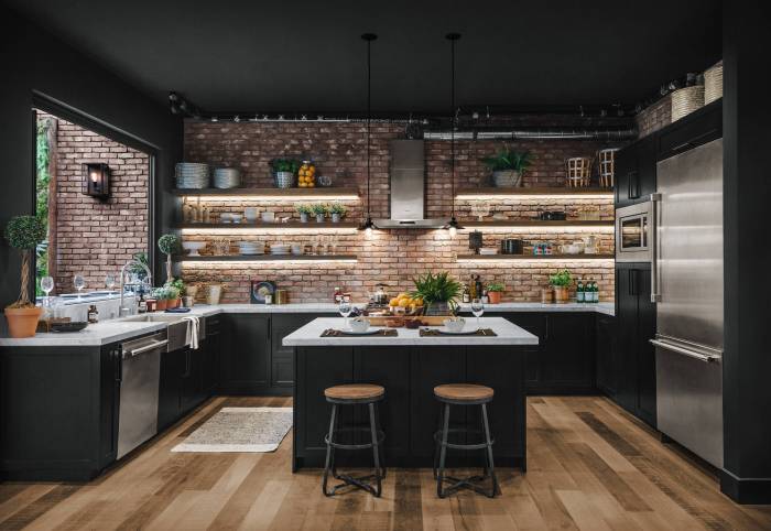 Decor for black and white kitchen