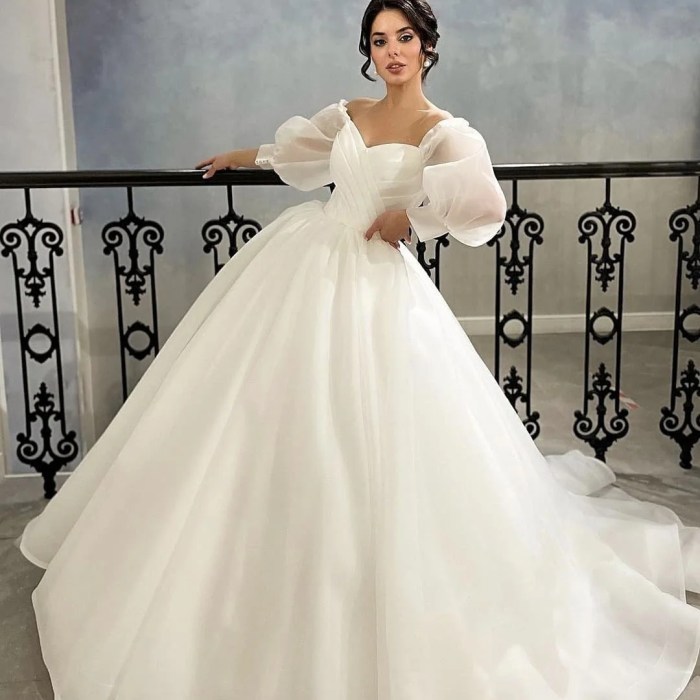 Bell sleeves wedding dress