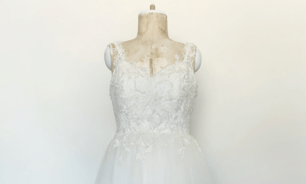 Detachable Lace Overlay Wedding Dresses